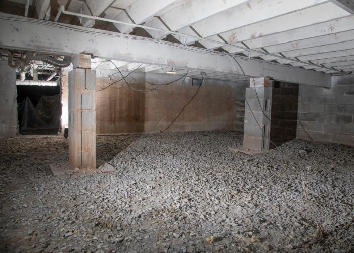 before crawl space encapsulation west bloomfield mi